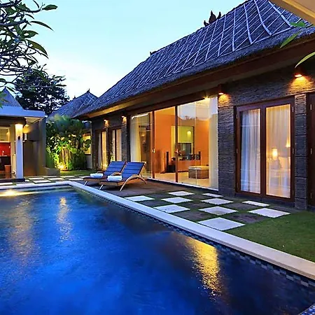 Cozy 1 Bedroom Deluxe Room Ir70A